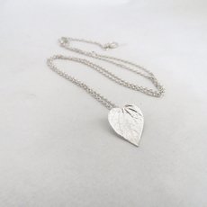 Kawakawa Necklace Silver-jewellery-The Vault