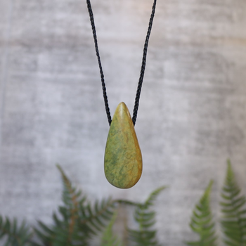 Ernesto Ovalle Pounamu Drop Ombre