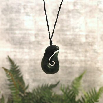 Ernesto Ovalle Pounamu Fish Hook