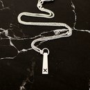 Crossing Pendant Neckpiece Silver