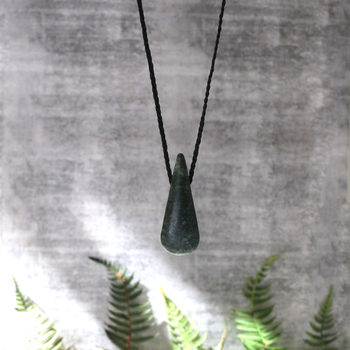 Ernesto Ovalle Pounamu Silm Drop