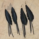 Feather Earrings w Strands Medium