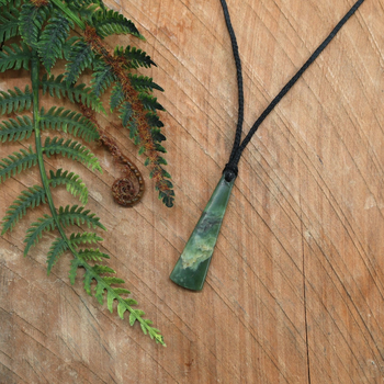 Pounamu Pendant Small Toki