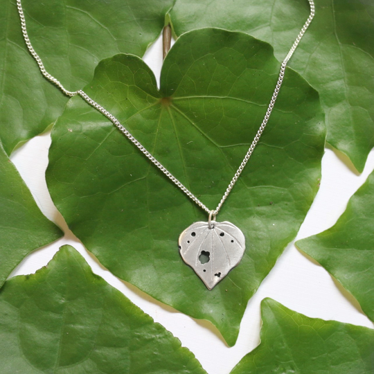Medium Kawakawa Pendant Silver
