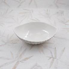 Large Pod Bowl White-artists-and-brands-The Vault