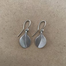 Silver Round Rata Leaf Earrings-jewellery-The Vault