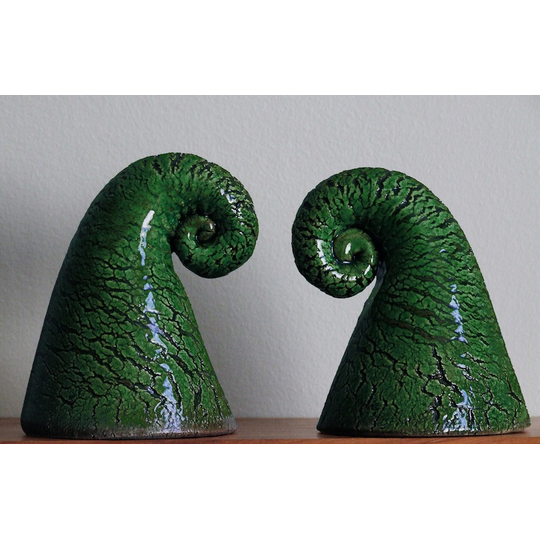 Purua Koru Pair 11cm Dark Forest