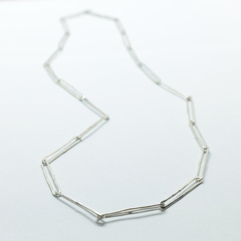 Thin Mekameka Necklace Silver