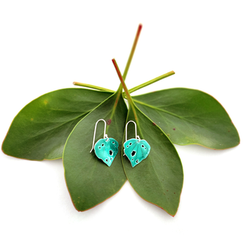 Med Kawakawa Dangles Earrings Enamel