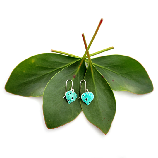 Small Kawakawa Dangles Earrings Enamel