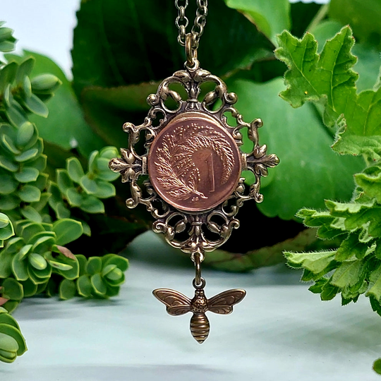 Garden Frame Pendant w Bee Brass
