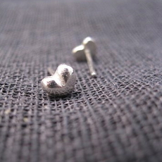 Tiny Heart Studs Silver-jewellery-The Vault