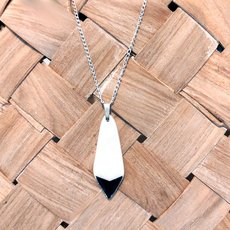 Porcelain Kereru Arrowhead Pendant-jewellery-The Vault