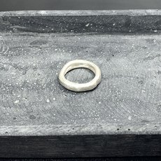 Bare2 Ring Silver-jewellery-The Vault