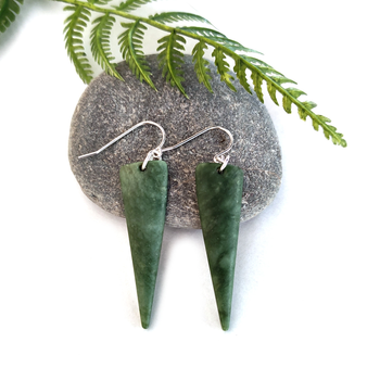 Pounamu Earrings Triangle