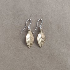 Gold Plate Rata Leaf Earrings Small-jewellery-The Vault