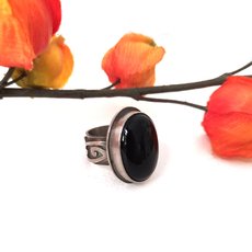 Silver Taiao Ring w Black Agate-jewellery-The Vault