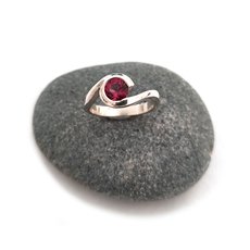 Silver Curve Ring Garnet-jewellery-The Vault