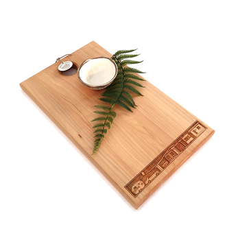 Macrocarpa Bread Board Holiday