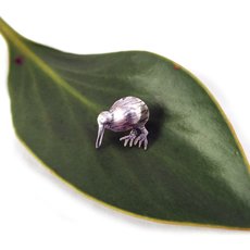 Kiwi Pin Silver-jewellery-The Vault