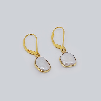 Timeless Pearl Earrings Gold Plate