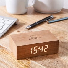 Flip Click Clock Cherry-lifestyle-The Vault