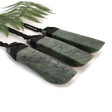 Ernesto Ovalle Extra Large Pounamu Toki-jewellery-The Vault