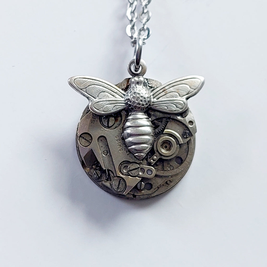 Mini Steampunk Pendant Silver Bee