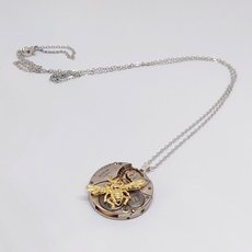 Timepiece Pendant w Large Gold Honeybee-jewellery-The Vault