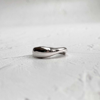 Moulded Ring Silver