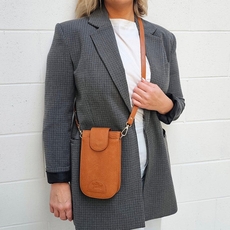 Lexi Phone Bag Tan-lifestyle-The Vault