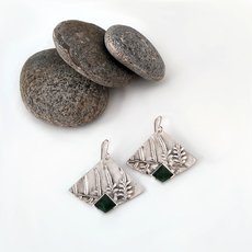 Fern Fan Faceted Pounamu Earrings-jewellery-The Vault