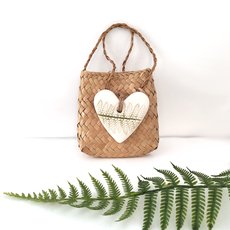 Ceramic Medium Heart On Kete Fern Pattern-artists-and-brands-The Vault