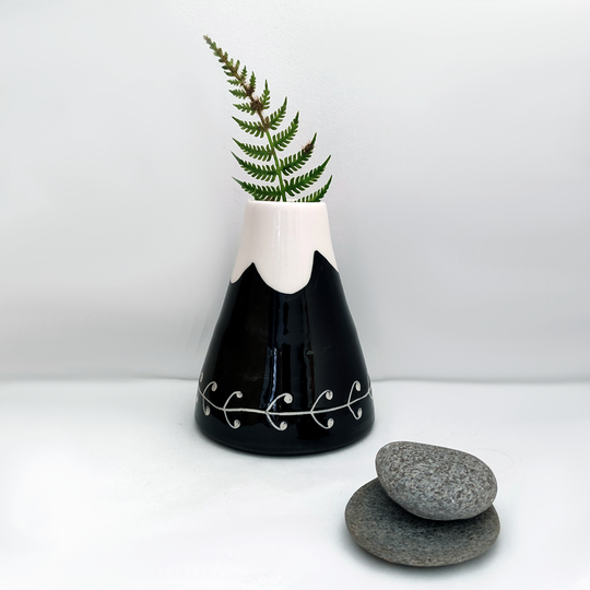 Mountain Vase Large Style 2