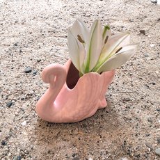Swan Vase Small Pink-artists-and-brands-The Vault