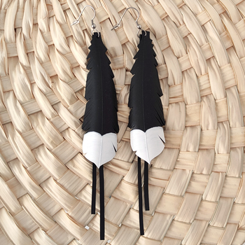 Huia Feather Earrings Medium with Strands