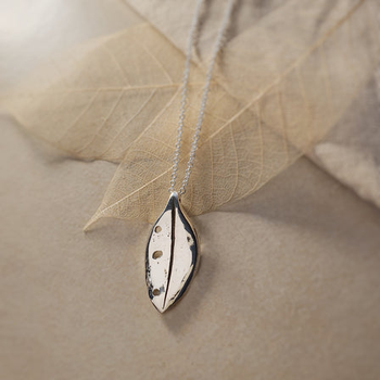 Pohutukawa Leaf Necklace