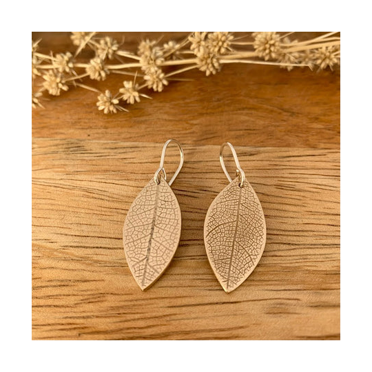 Petite Leaf Earring Bronze