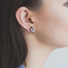 Manuka Earrings White  -jewellery-The Vault