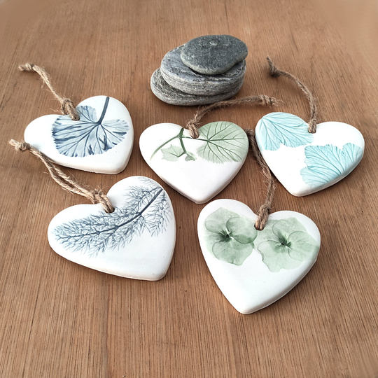 Hanging Heart Leaf Pattern