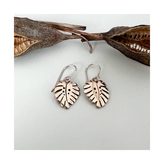 Monstera Earrings Bronze