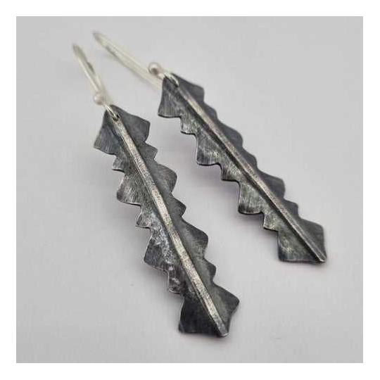 Horoeka Leaf Earrings 
