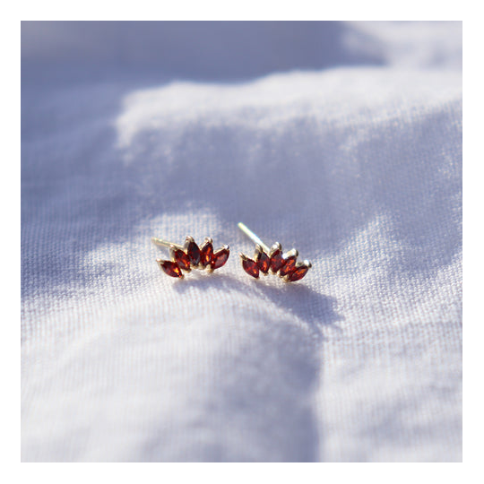 Pohutukawa Gem Studs Gold Plate