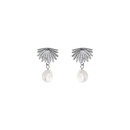 Fan Tail Pearl Studs