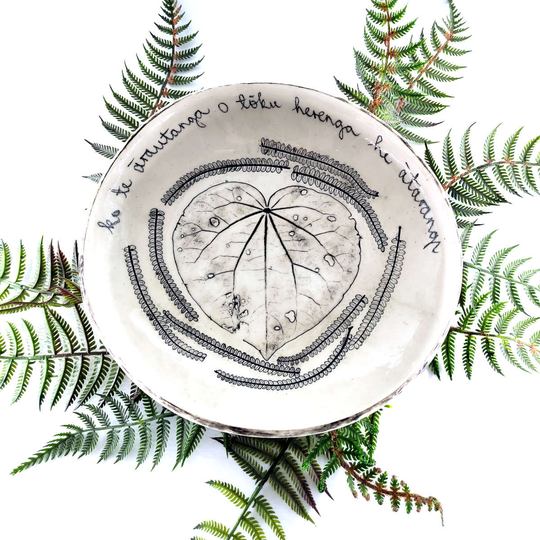 Large Whakatauki Bowl Style 13