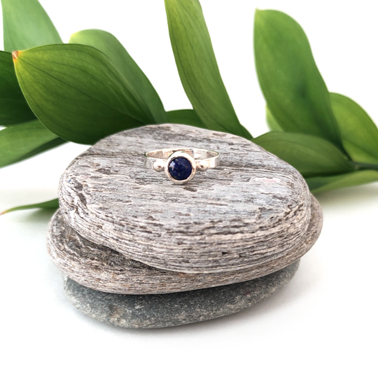 Lapiz Small Round Ring