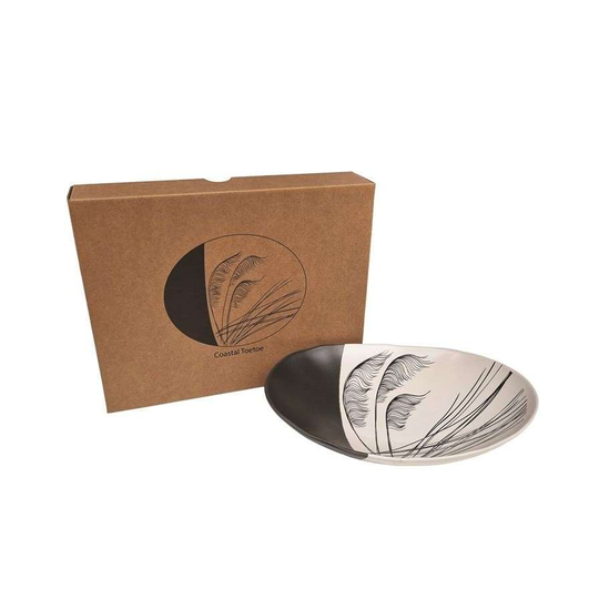Coastal Toe Toe White on Black 24cm Bowl