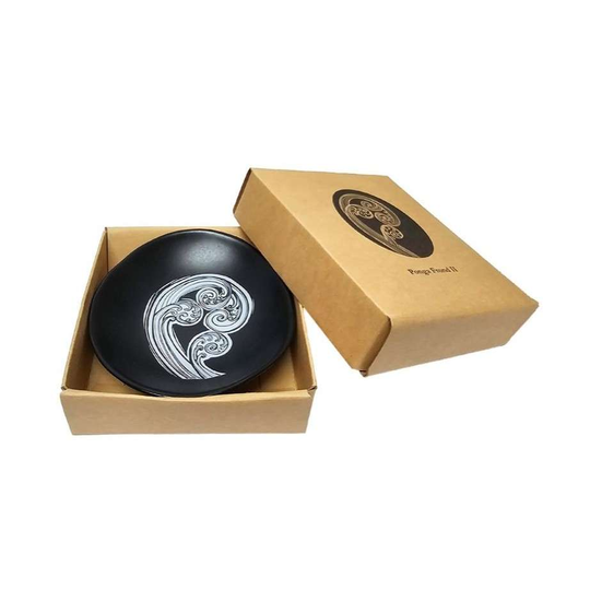 White Ponga Detail On Black 10cm Bowl 