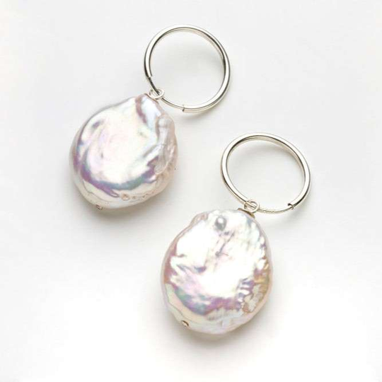 Perla Hoops Earrings