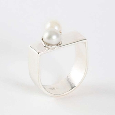 Ellie Ring-jewellery-The Vault